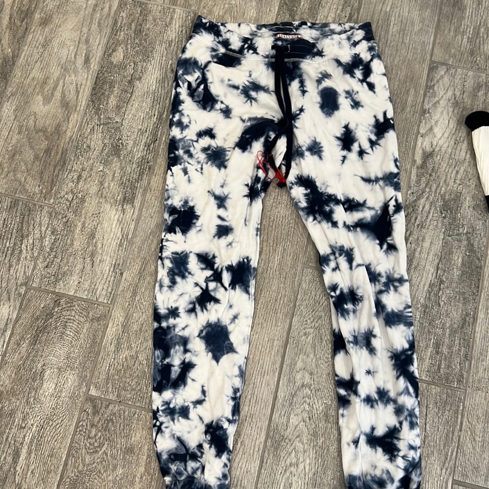 PJ salvage sweats